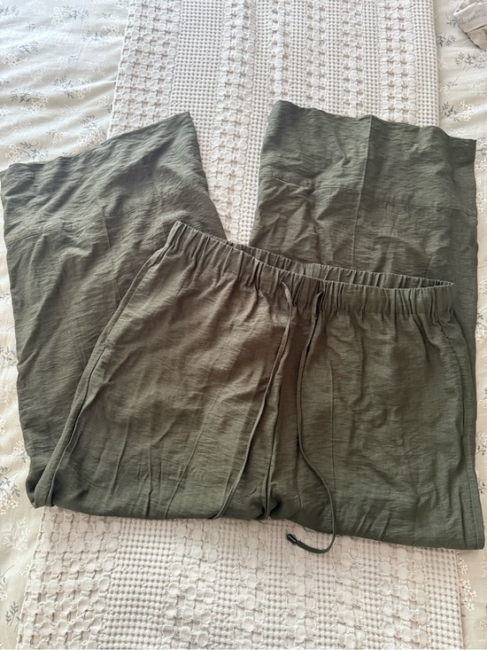 Adrianna Papell Pants - Adrianna Papell Olive Drawstring Wide-Leg Pants